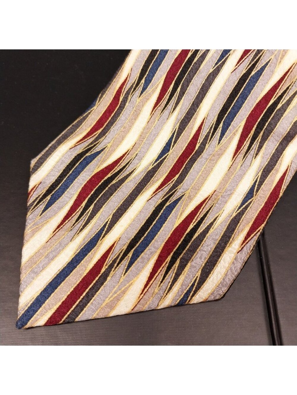 Efenzo Felini Men's Silk Neck Tie W:3.75" by L:59" Multicolor Abstract Stripes